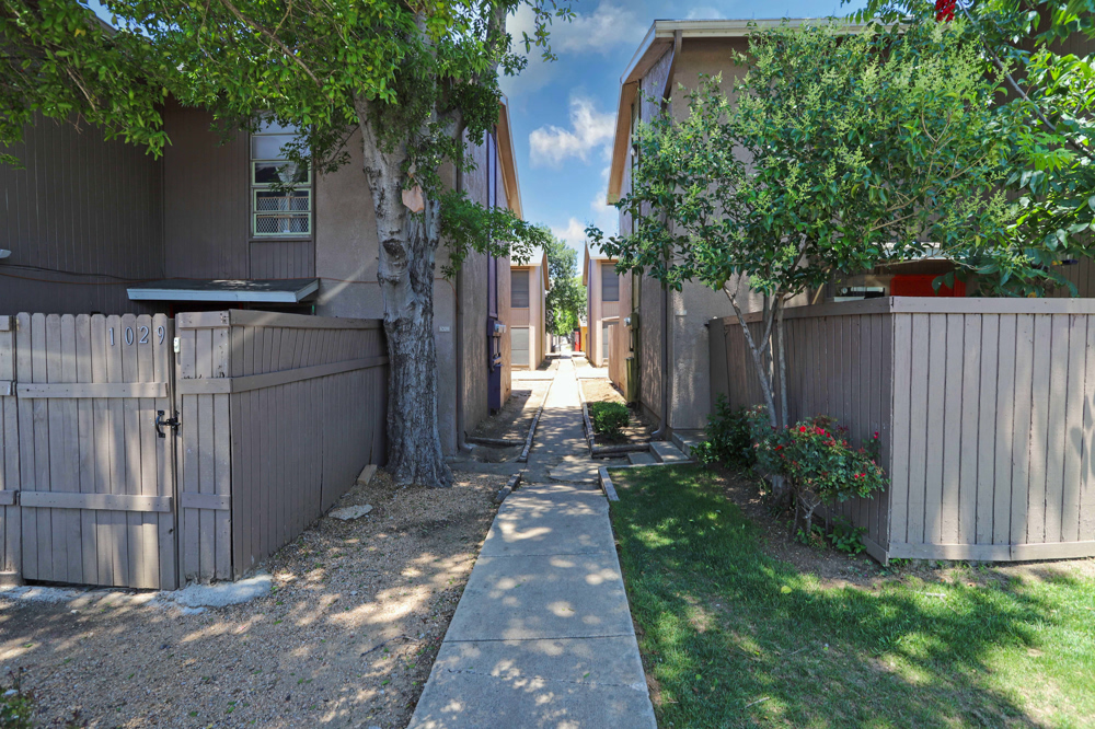 Sierra Vista Dallas, TX (214) 2474914